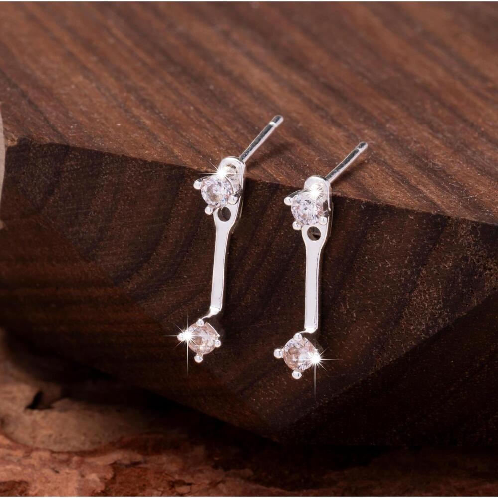 18K Gold Fashionable High-End Hoop Earrings